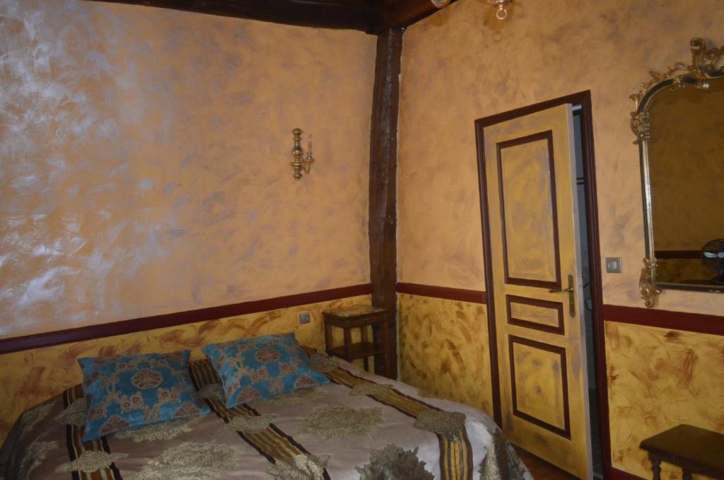 Lit En Loire Bed and Breakfast Saint-Cyr-sur-Loire Exteriör bild